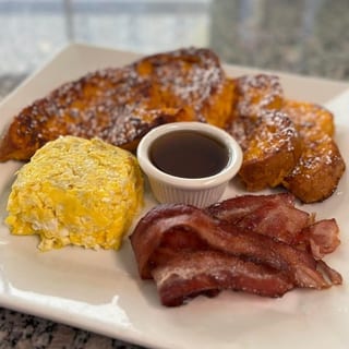 French Toast, Eggs & Bacon